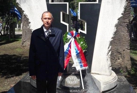 Συμβολική κίνηση: Ο Πρέσβης της Ρωσίας Αντρέι Μάσλοβ κατέθεσε στεφάνι στο μνημείο «Στους Ρώσους φιλέλληνες» στο Μεσολόγγι